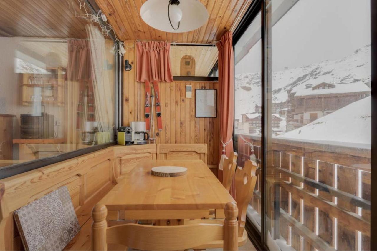 Apt Near The Slopes In